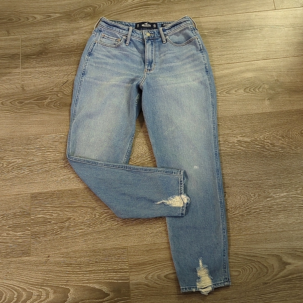 Hollister | High Waist Mom Jeans